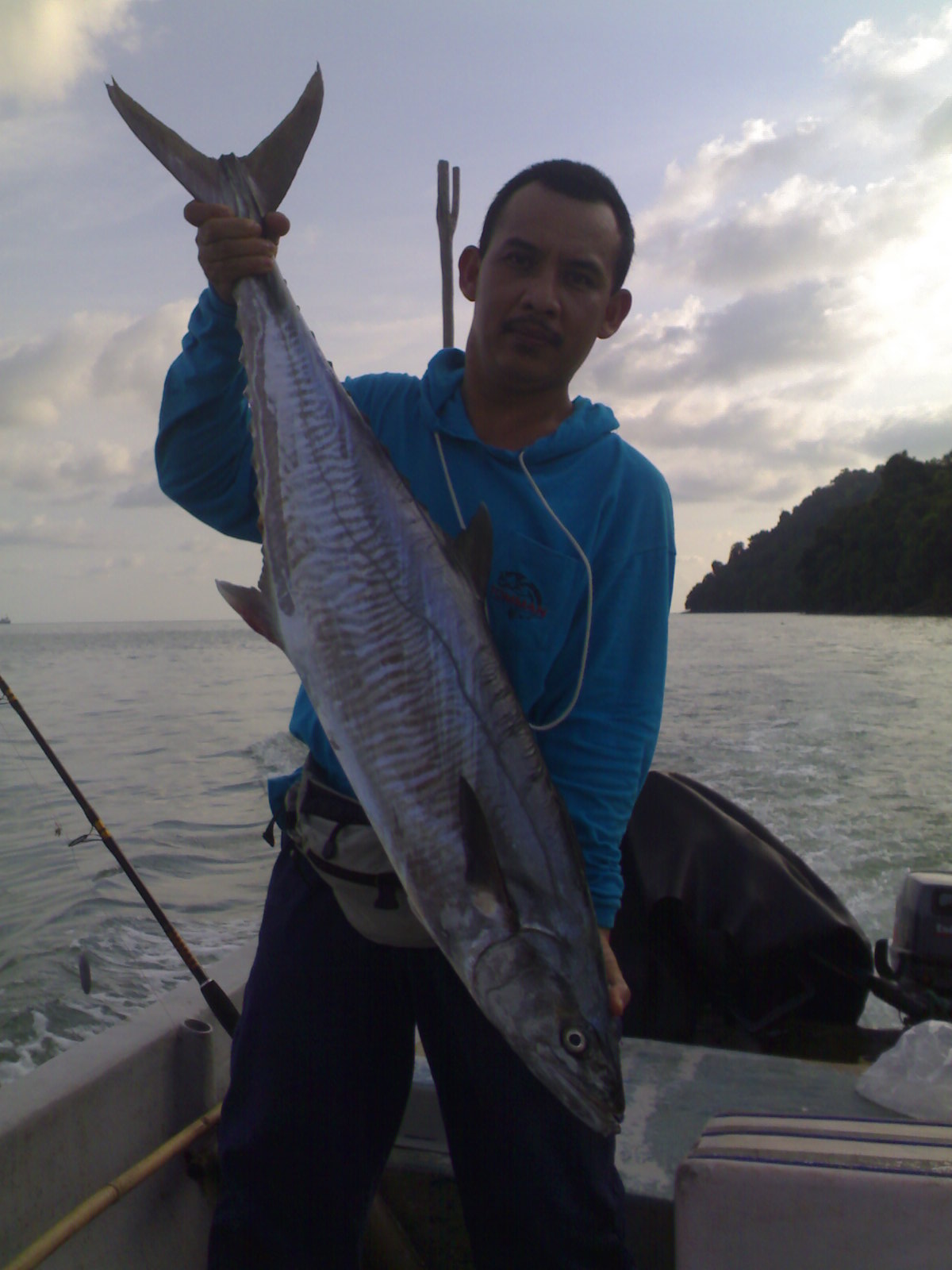 tenggiri11kg.jpg